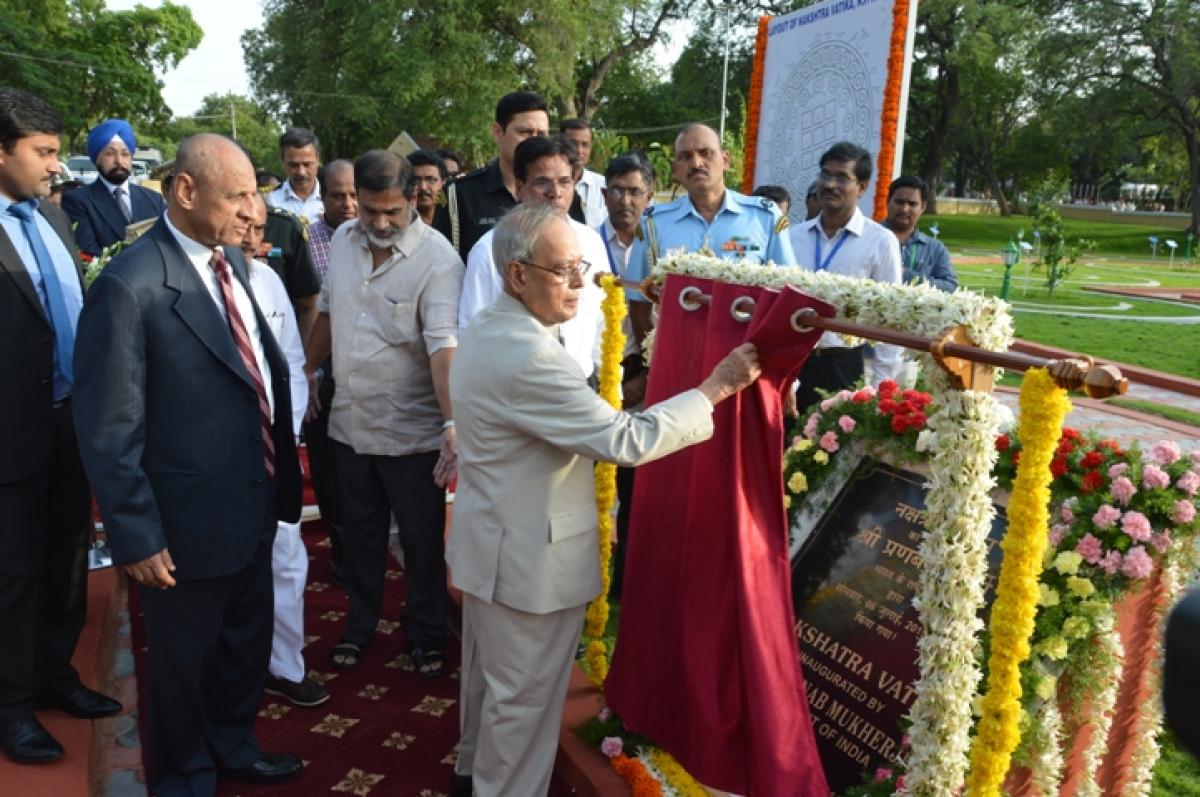 President Pranab Mukherjee unveiling a plaque marking the inauguration of 'Nakshtra Vatika' garden in Rashtrapathi Nilayam in Hyderabad on Monday